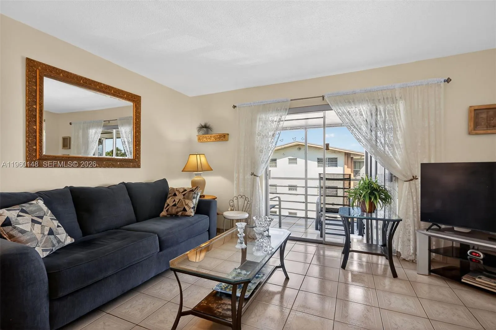 16900 NE 14th Ave # 302, Miami FL 33162