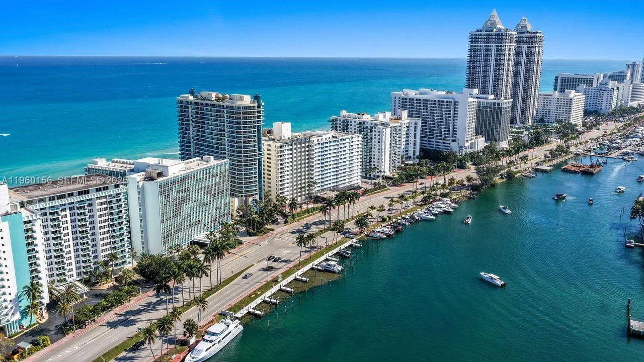 1 bedroom 1 bath for sale at 5005 Collins Ave # 504, Miami Beach FL 33140