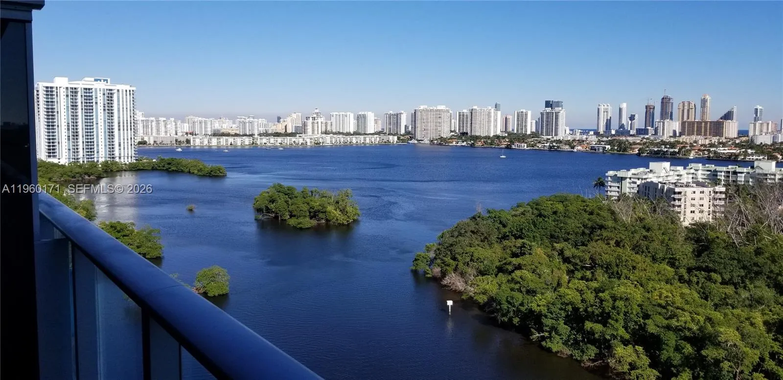 2 bedroom 2 bath for sale at 16385 Biscayne Blvd # 1516, Miami FL 33160