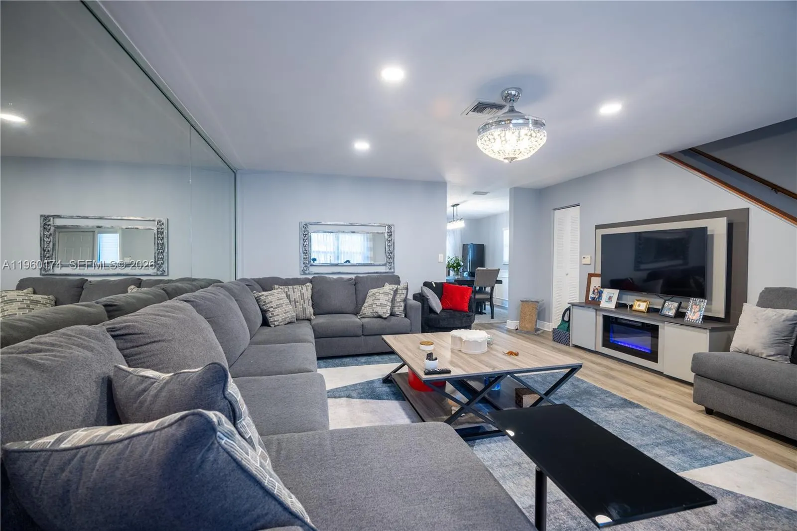 898 NW 47th St, Deerfield Beach FL 33064