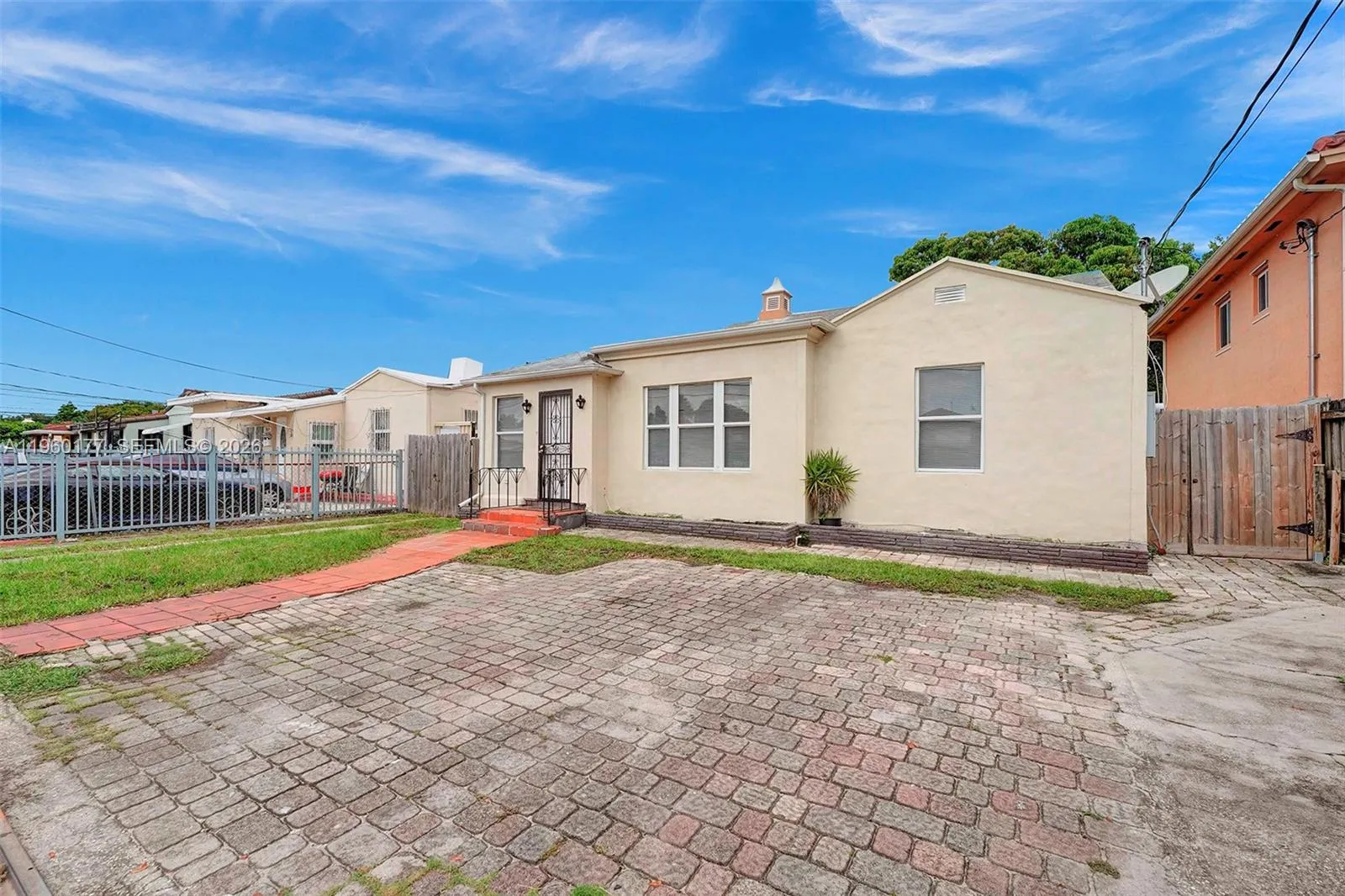 3 bedroom 2 bath for sale at 2811 SW 3rd St, Miami FL 33135