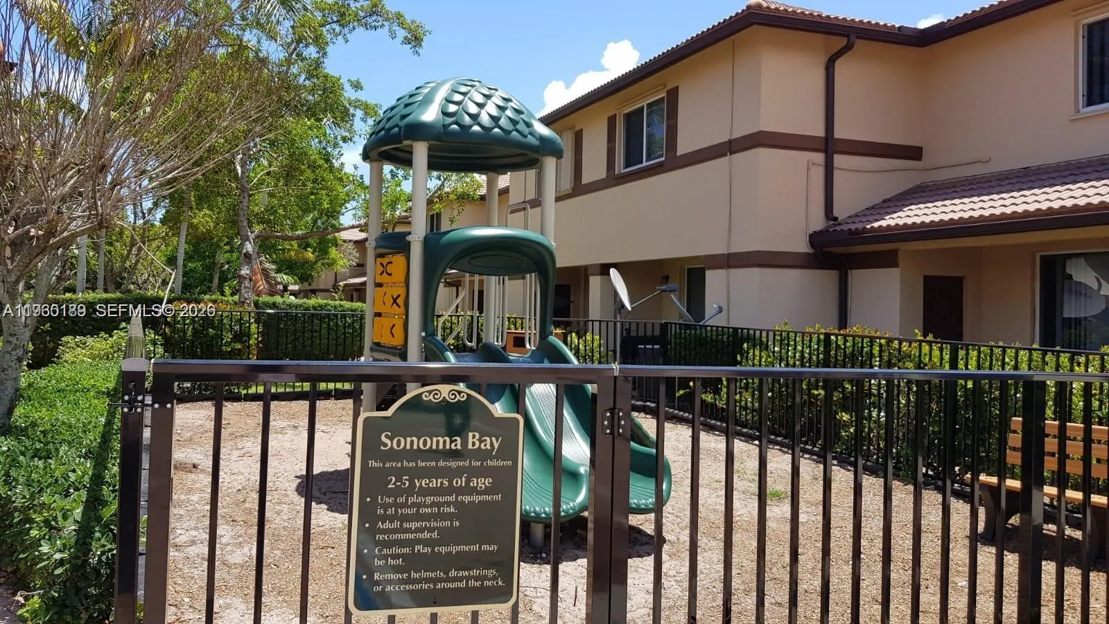 3525 Sonoma Dr, Riviera Beach FL 33404