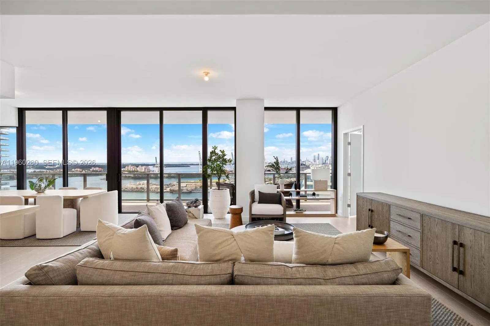 3 bedroom 4 bath for sale at 500 Alton # 2203, Miami Beach FL 33139