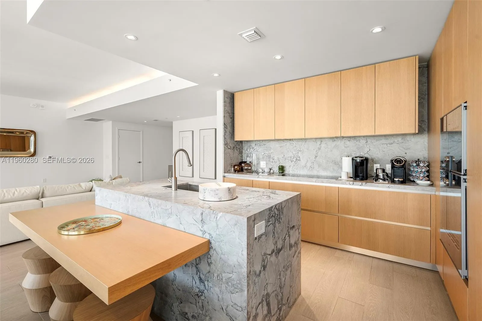 500 Alton # 2203, Miami Beach FL 33139