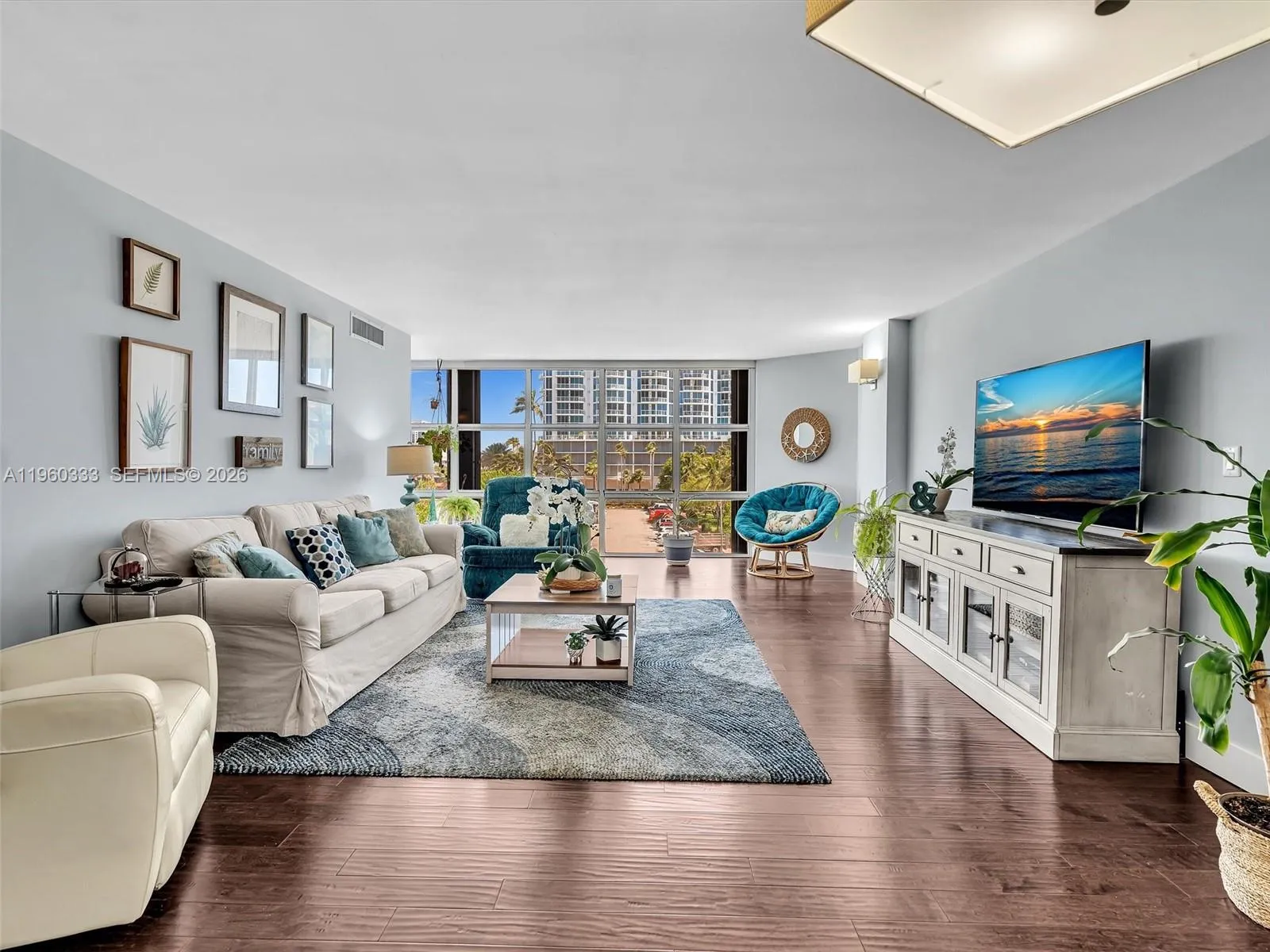 2 bedroom 2 bath for sale at 6423 Collins Ave # 409, Miami Beach FL 33141