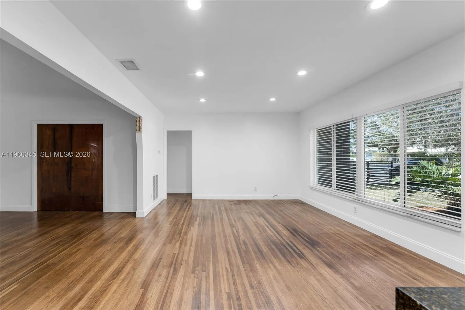 3965 SW 60th Ct, Miami FL 33155