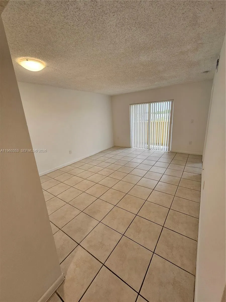 14951 SW 82nd Ln # 504, Miami FL 33193