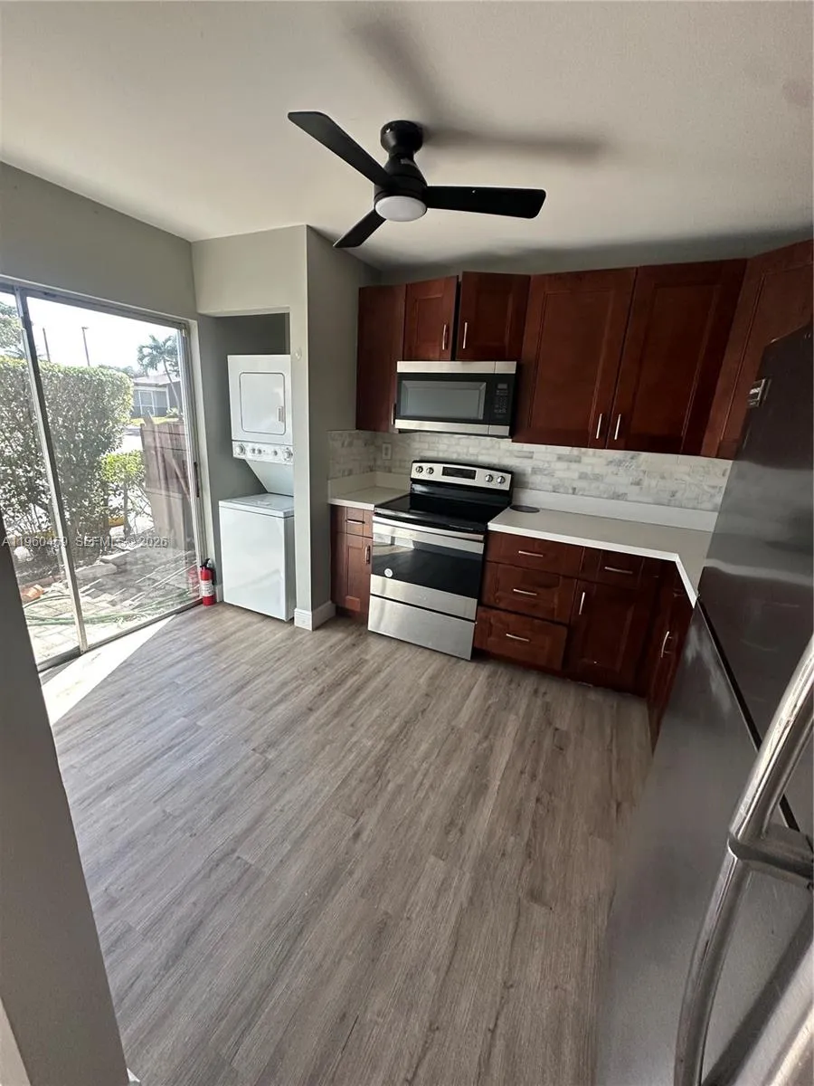 3201 NW 4th Ter # 61, Pompano Beach FL 33064