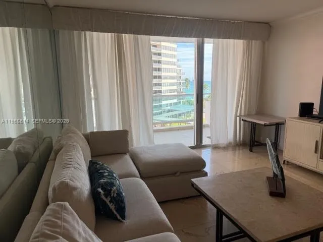 5161 Collins Ave # 703, Miami Beach FL 33140
