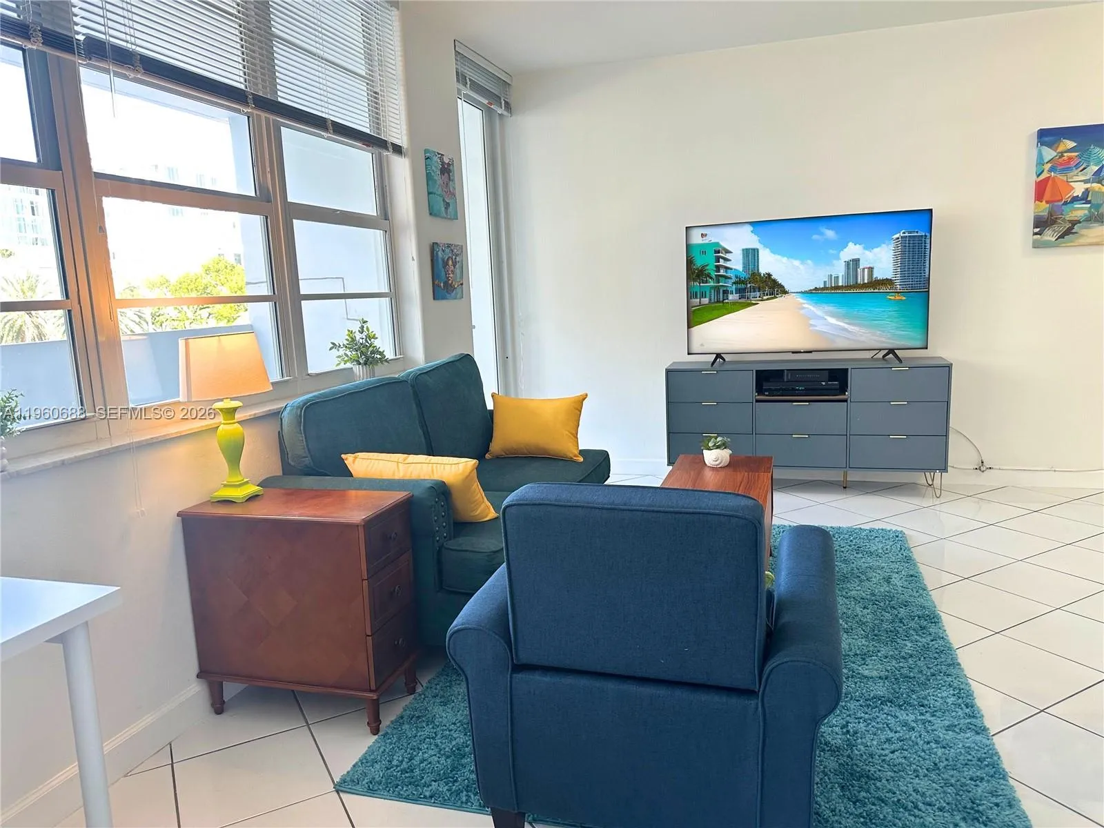 1 bath for sale at 100 Lincoln Rd # 307, Miami Beach FL 33139