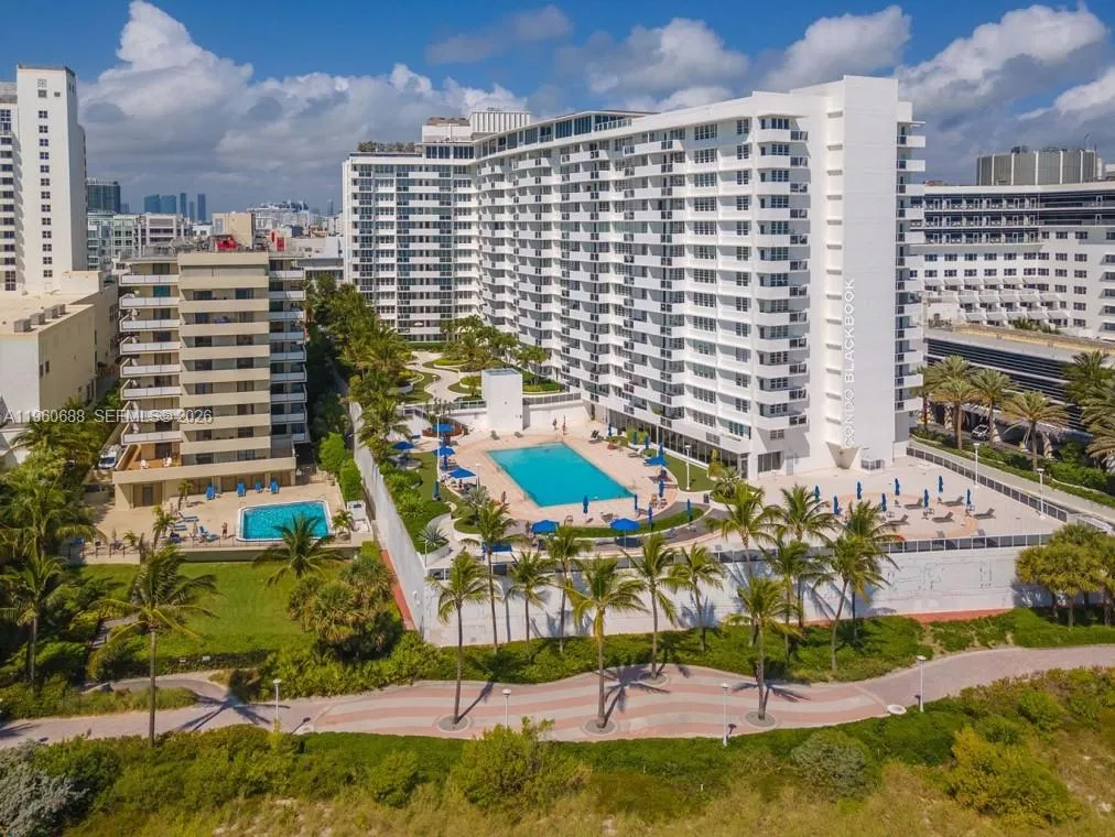 100 Lincoln Rd # 307, Miami Beach FL 33139