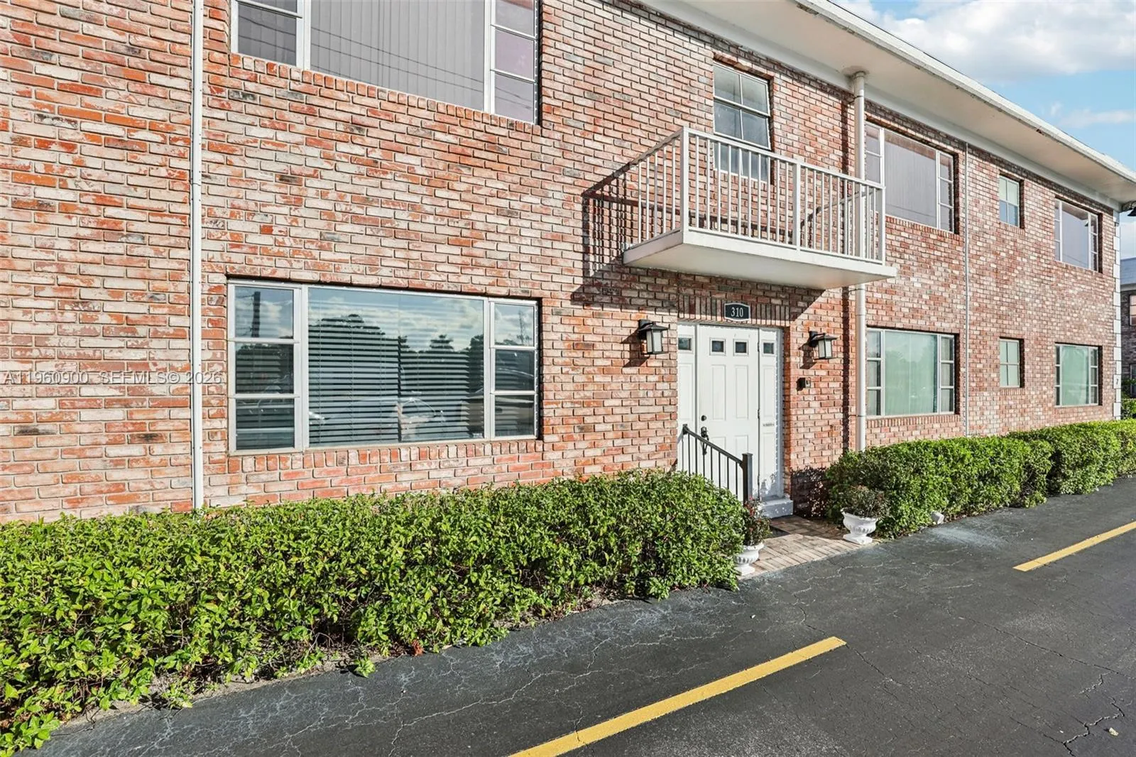 310 S Cypress Rd # 730, Pompano Beach FL 33060