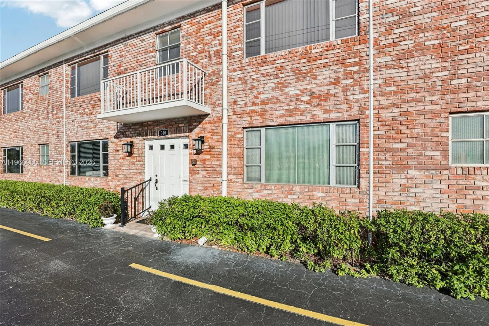 310 S Cypress Rd # 730, Pompano Beach FL 33060