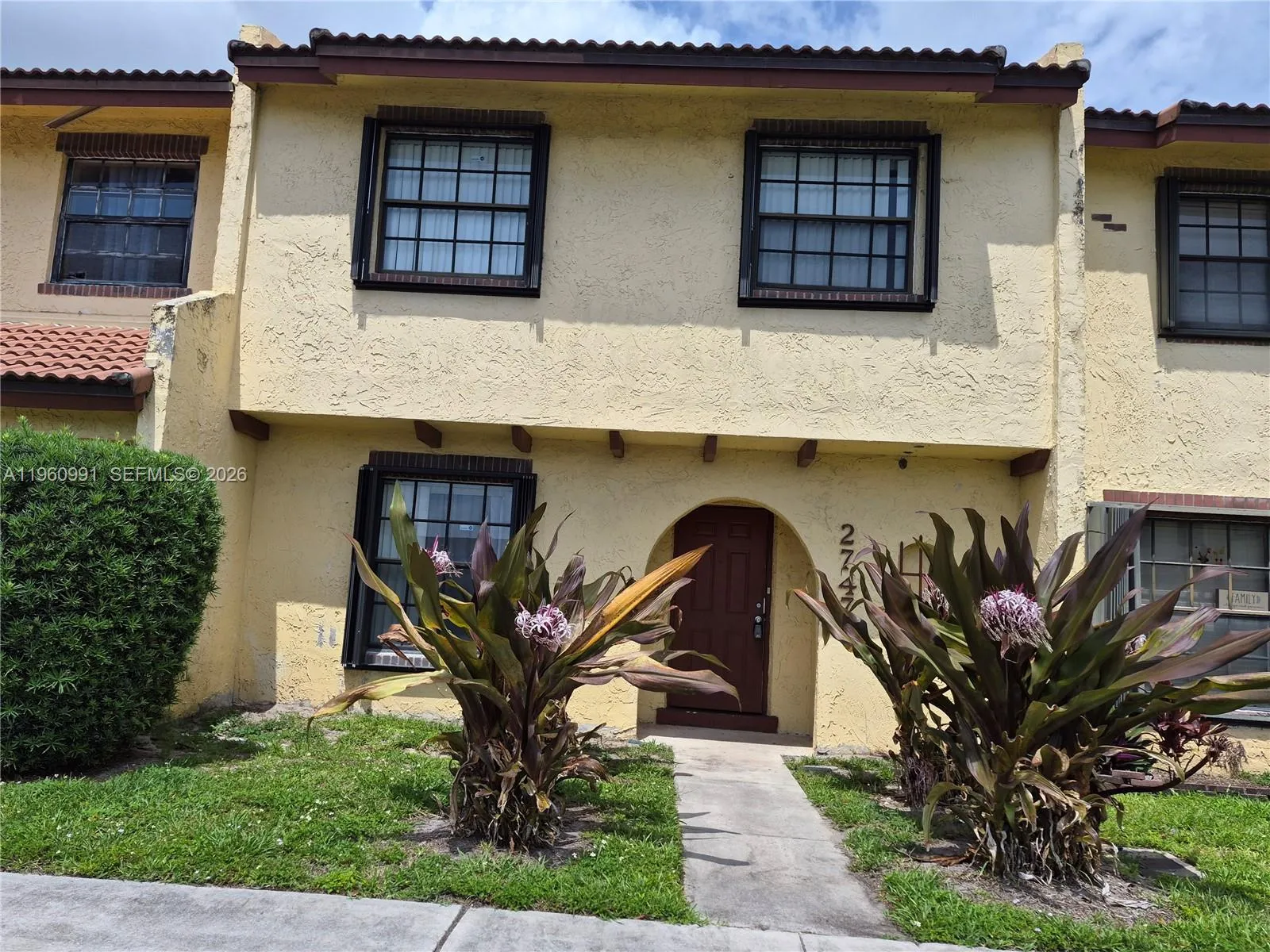 2747 NW 47th Ln # 3006, Lauderdale Lakes FL 33313