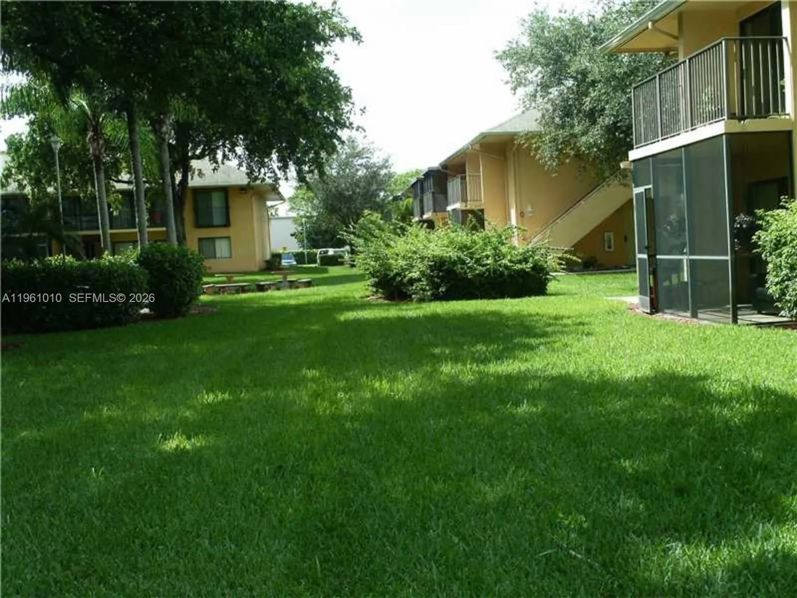 5921 Washington St # 124, Hollywood FL 33023