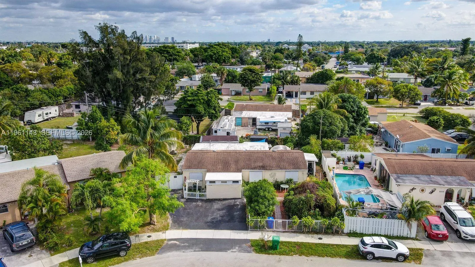 2200 SW 42nd Way, Fort Lauderdale FL 33317
