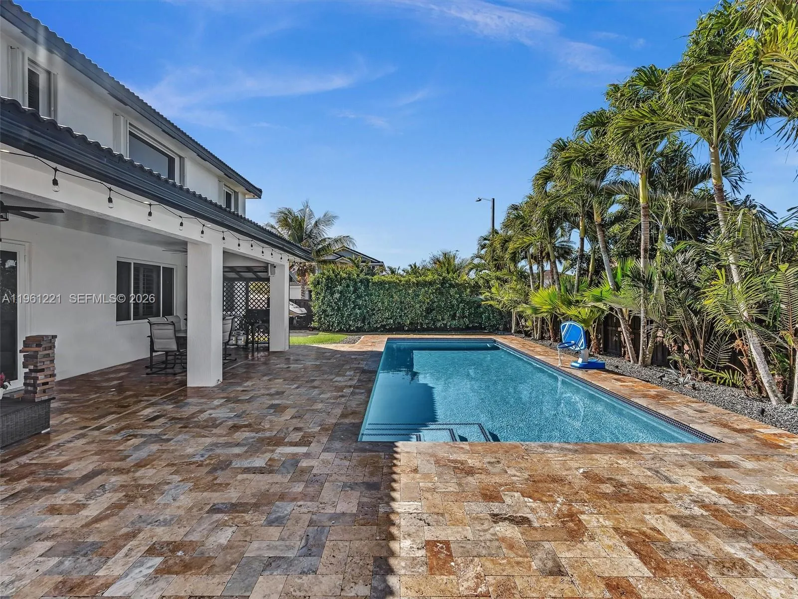 5 bedroom 3 bath for sale at 22690 SW 127th Ct, Miami FL 33170