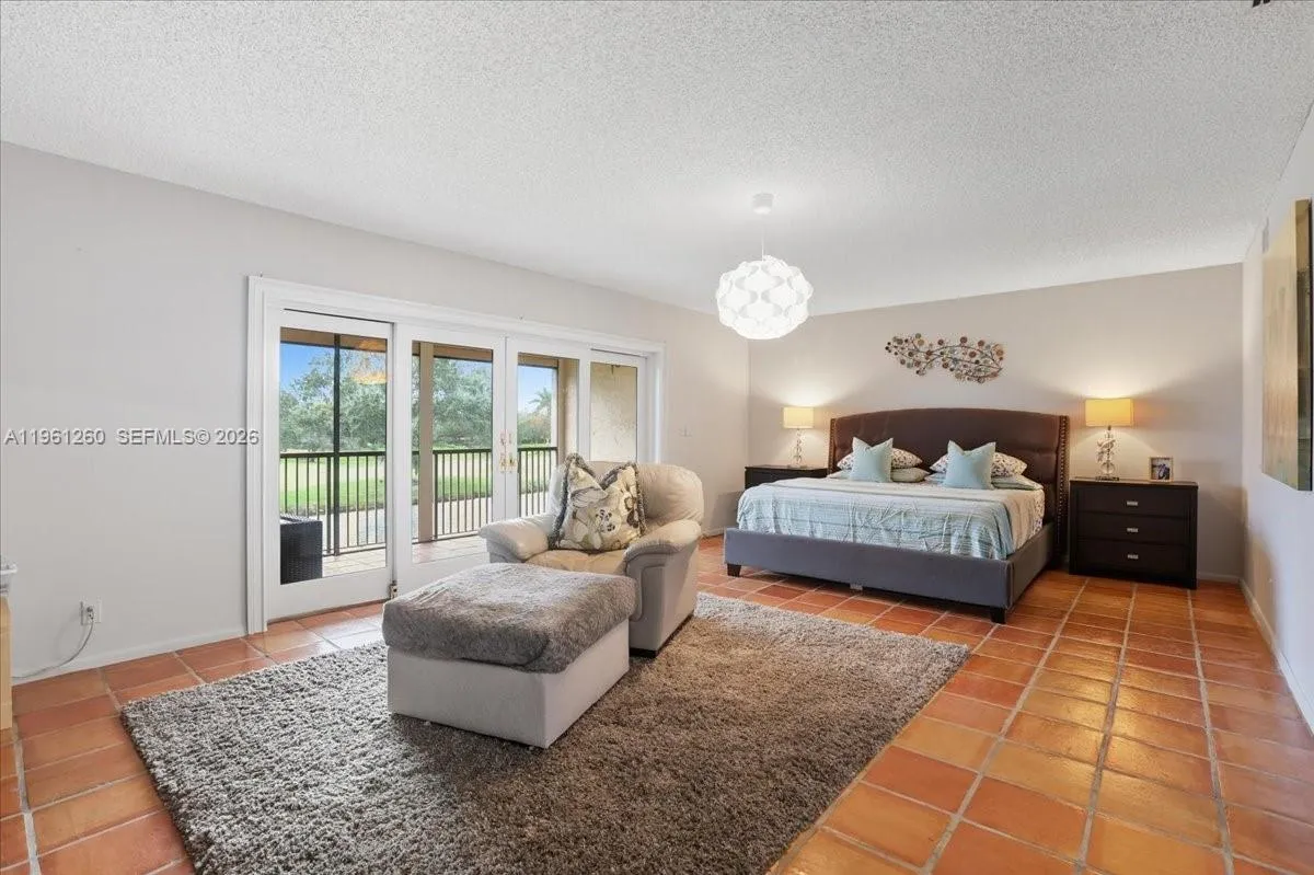 400 NW 127th Ave # 13, Plantation FL 33325