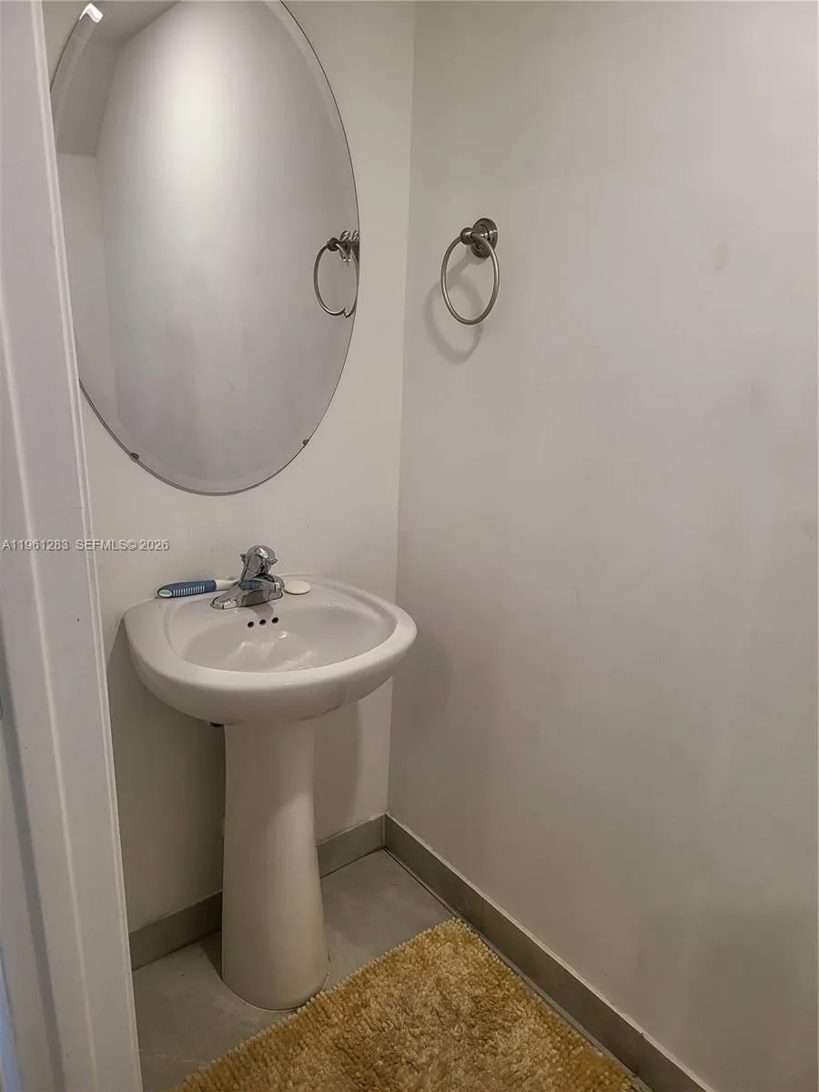 11831 SW 246th Ter, Homestead FL 33032