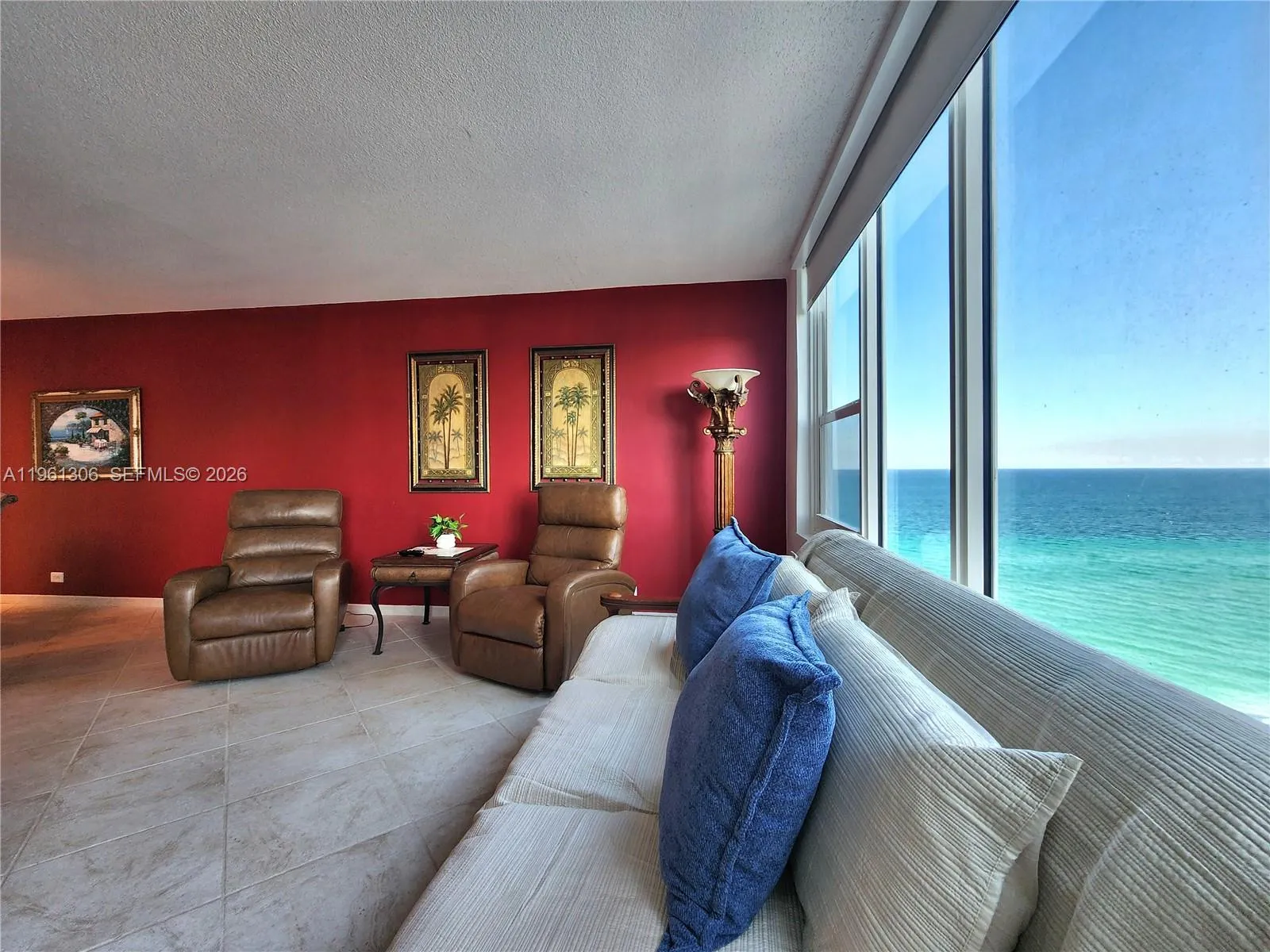 3505 S Ocean Dr # 1215, Hollywood FL 33019
