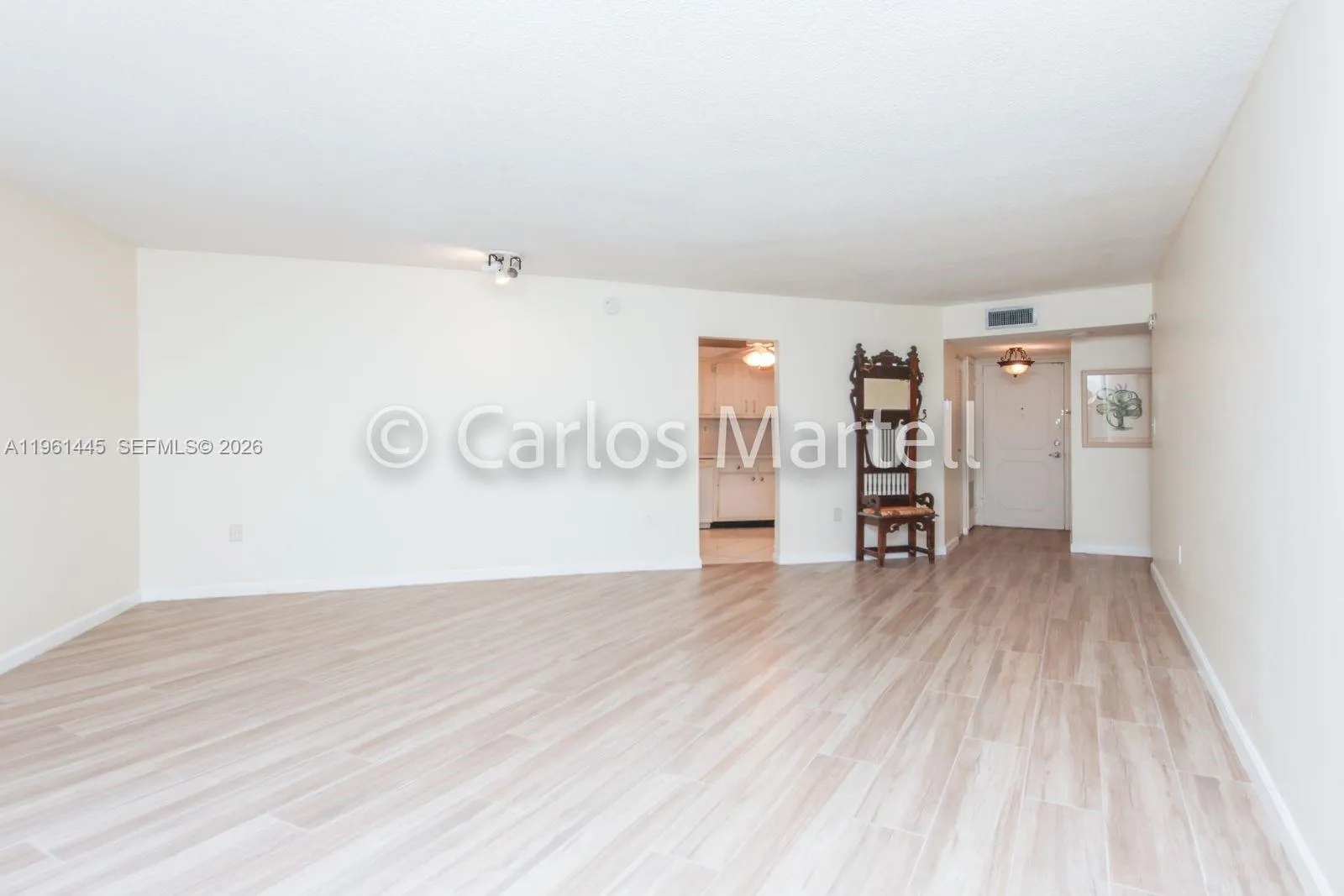 2750 NE 183rd St # 512, Aventura FL 33160