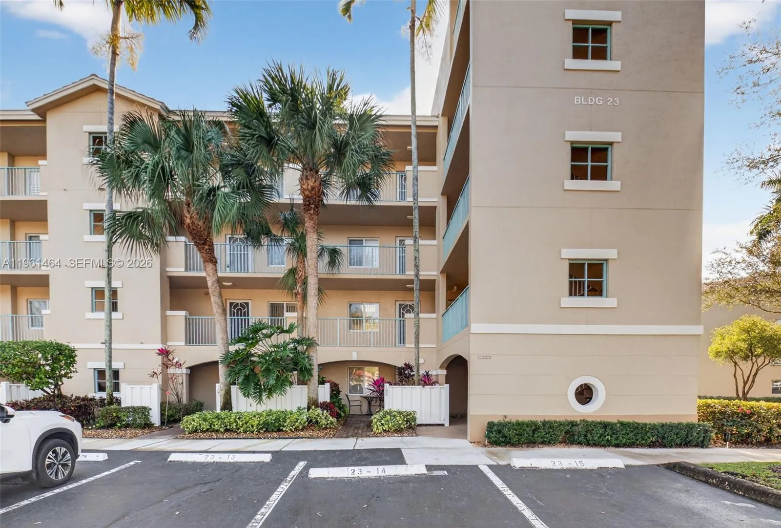 12540 Majesty Cir # 208, Boynton Beach FL 33437