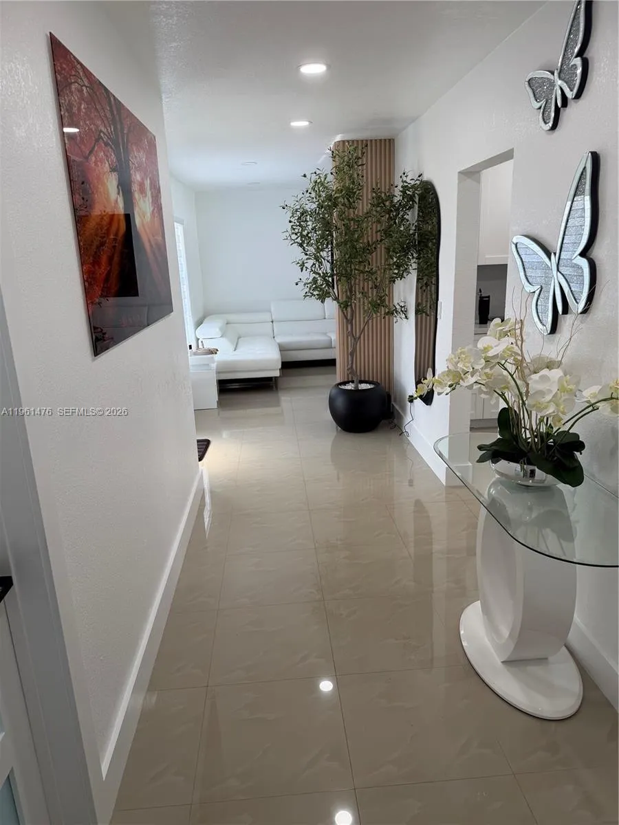 12221 SW 188th St, Miami FL 33177