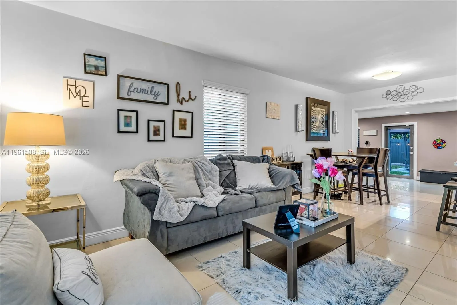 7585 SW 28th St, Miami FL 33155