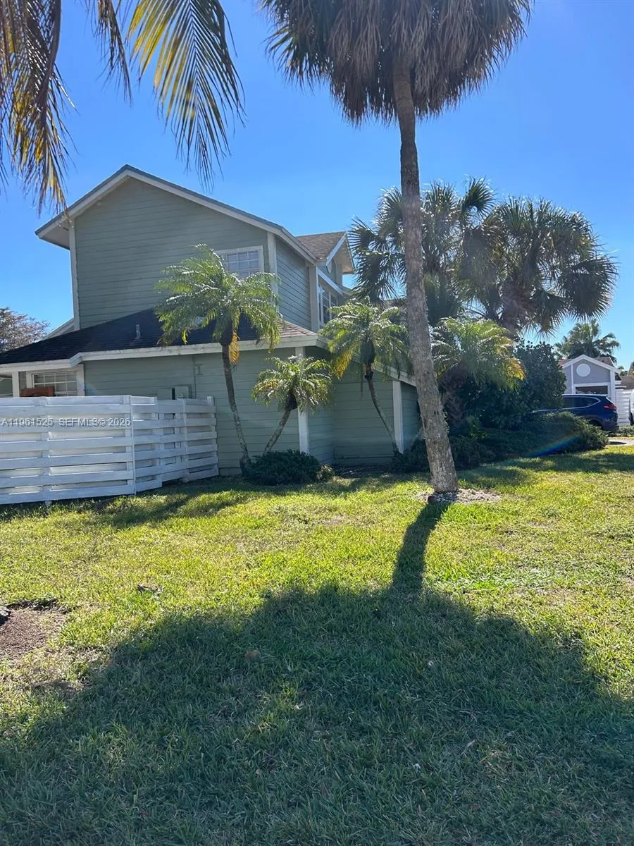 3 bedroom 2 bath for sale at 10035 SW 141st Ct, Miami FL 33186