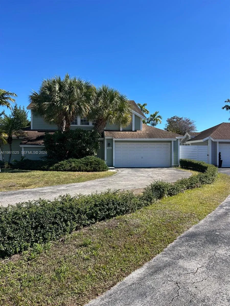 10035 SW 141st Ct, Miami FL 33186