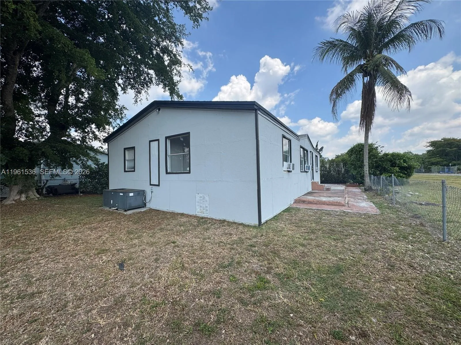 19800 SW 180th Av #379, Miami FL 33187