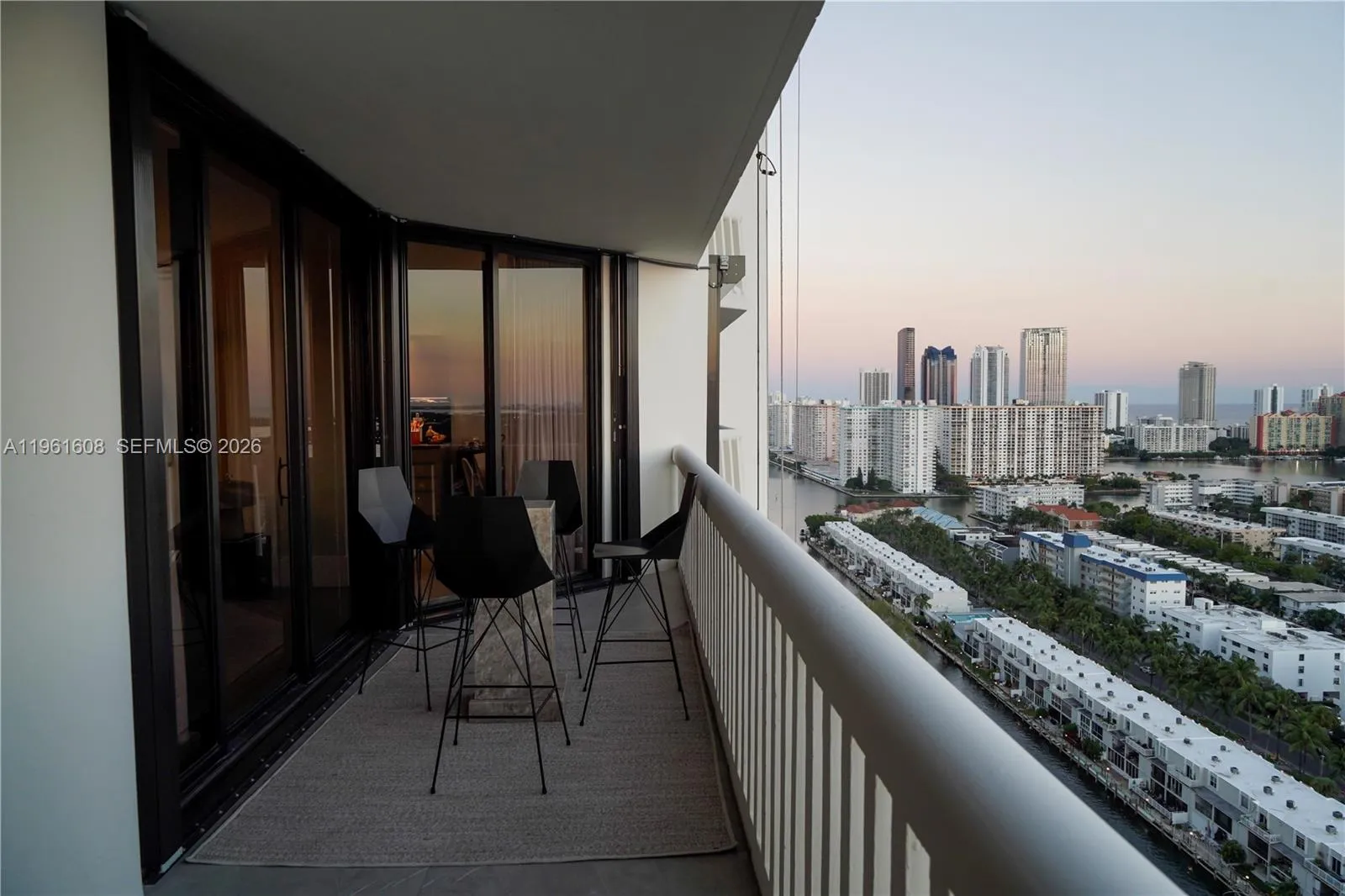 2000 Island Blvd # 2404, Aventura FL 33160