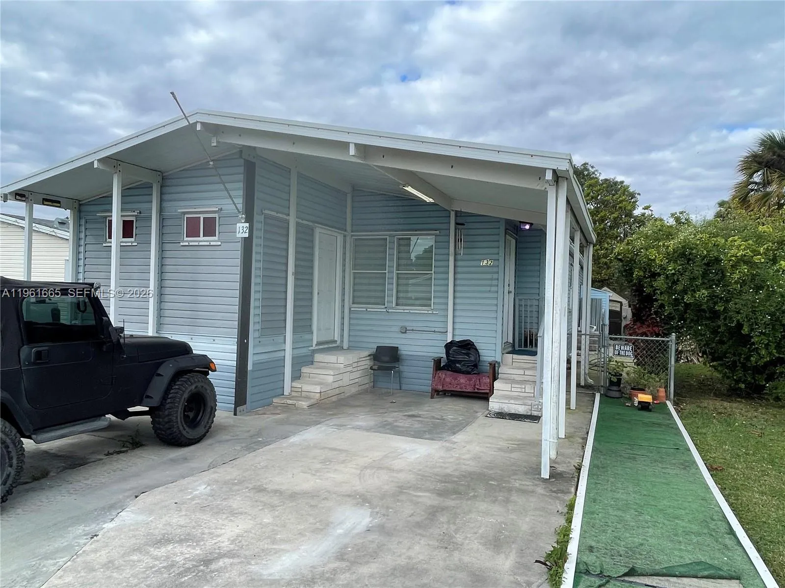 3 bedroom 2 bath for sale at 19800 SW 180th Ave UNIT 132, Miami FL 33187