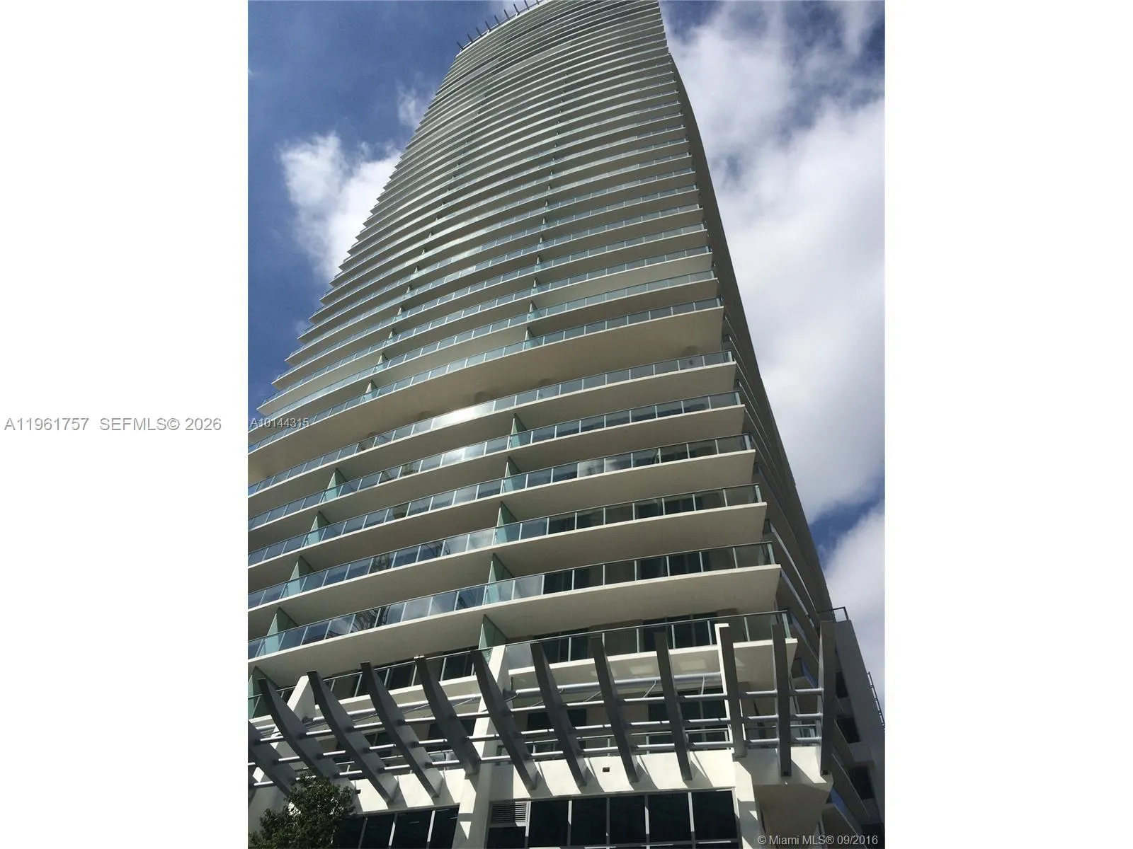 1 bedroom 1 bath for sale at 1100 S Miami Ave # 1602, Miami FL 33130