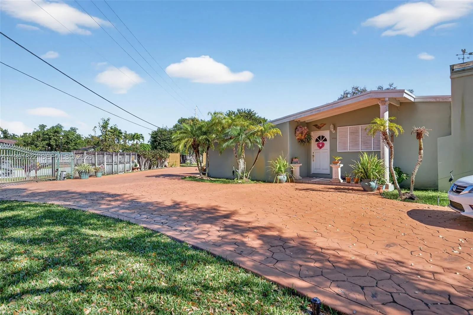 9401 SW 97th Ave, Miami FL 33176