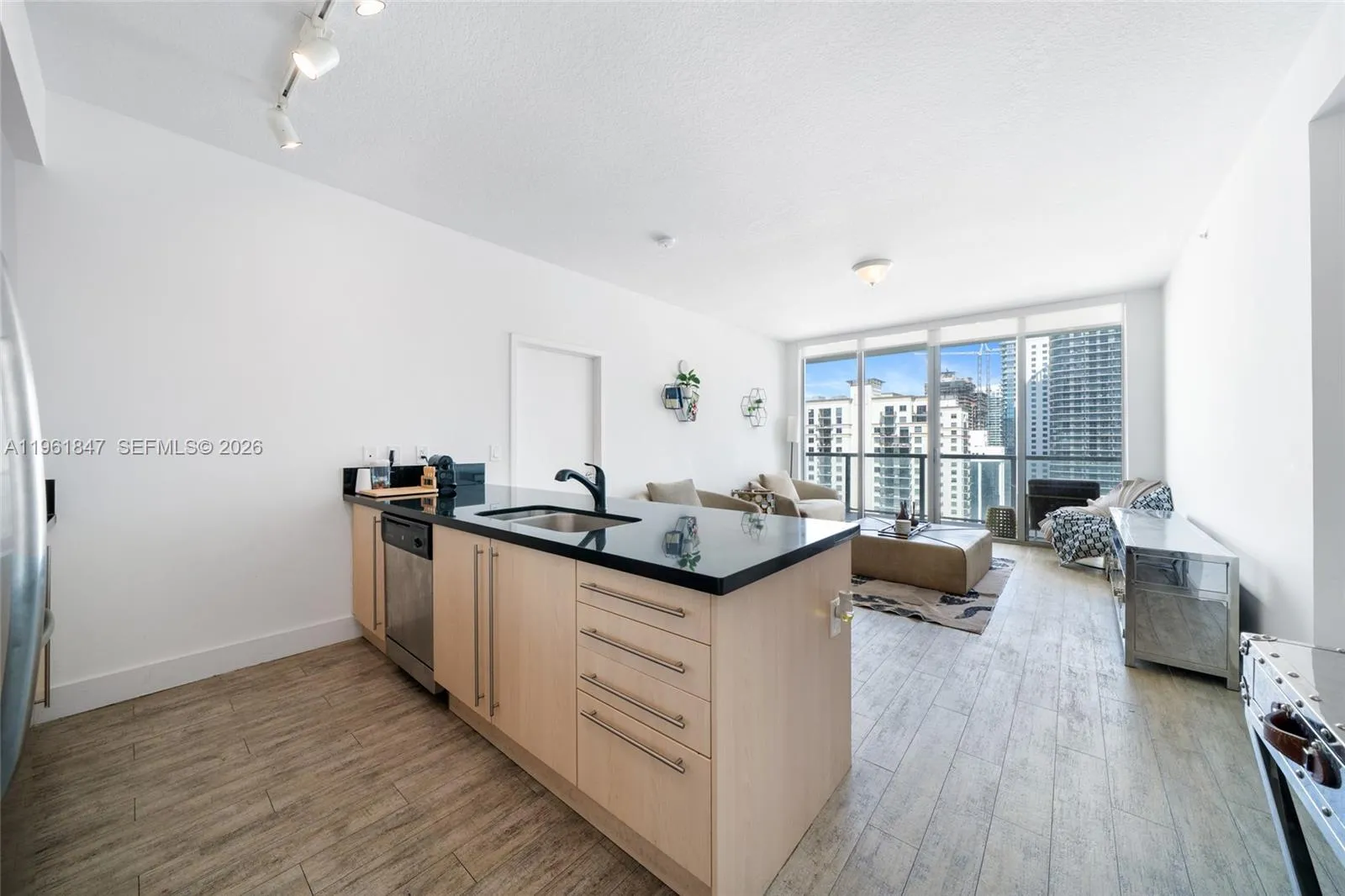 1111 SW 1st Ave, Miami FL 33130