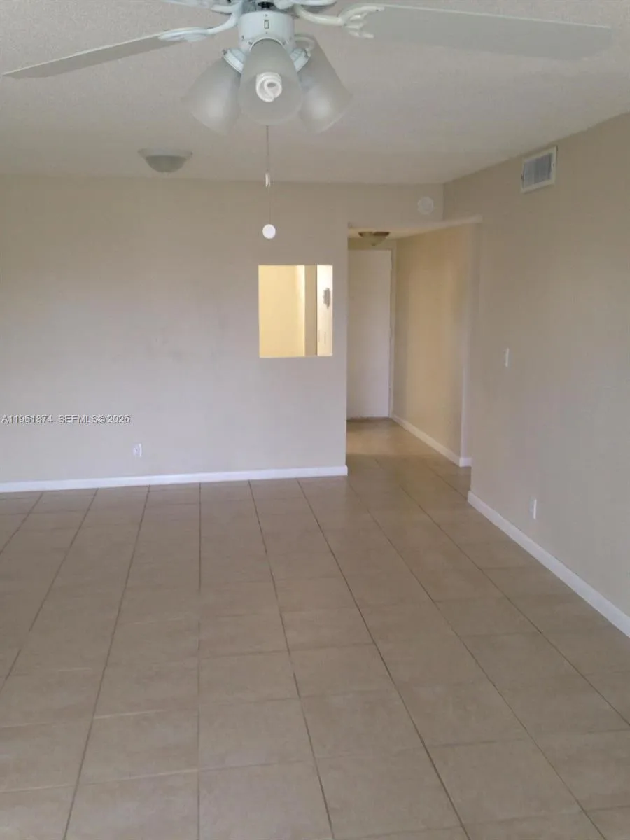 7561 NW 16th St # 2310, Plantation FL 33313
