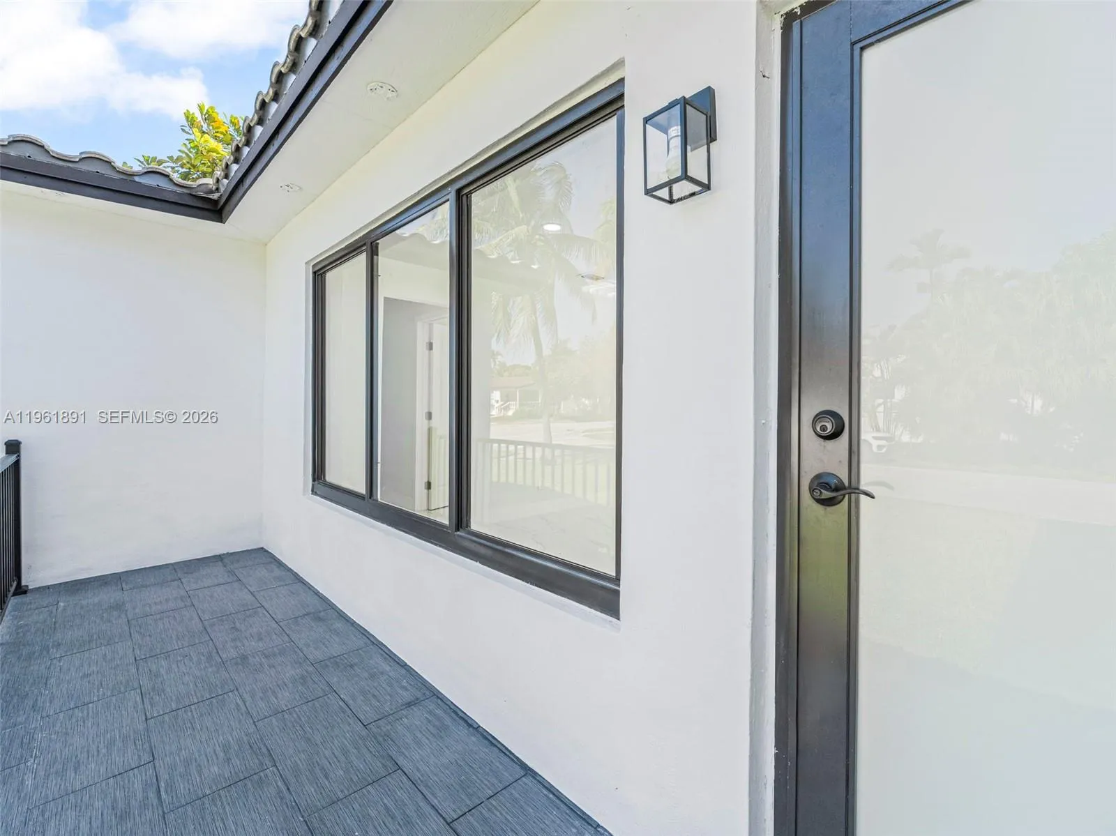 2500 SW 23rd Ter, Miami FL 33145