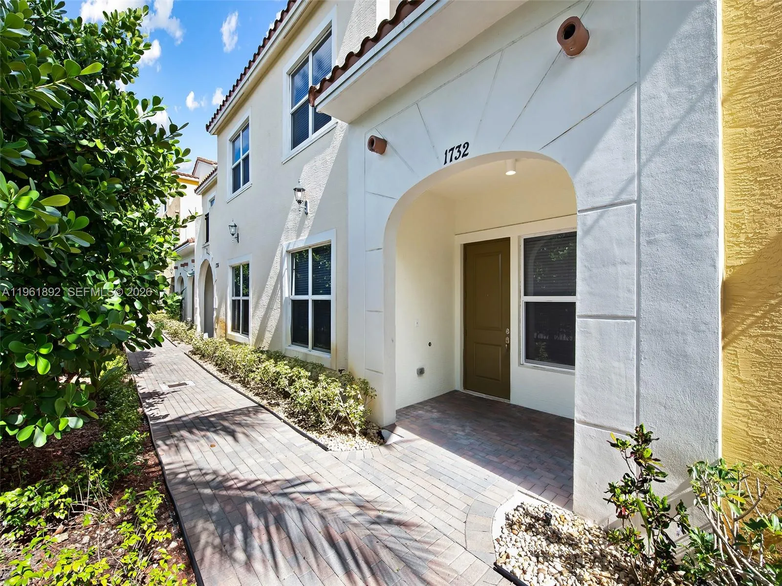 3 bedroom 2 bath for sale at 1732 NW 124th Pl, Pembroke Pines FL 33028