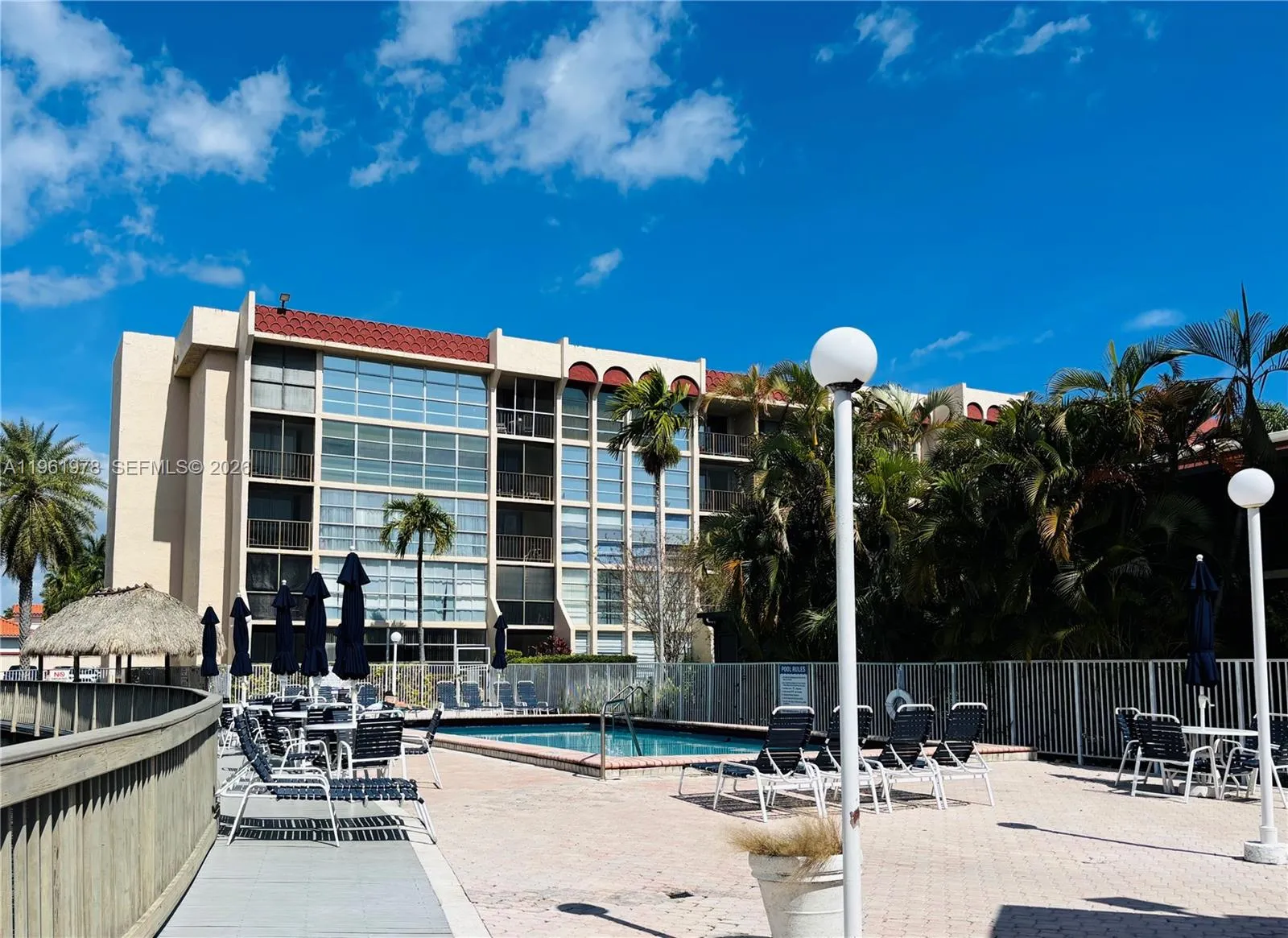 2001 Atlantic Shores Blvd # 409, Hallandale Beach FL 33009