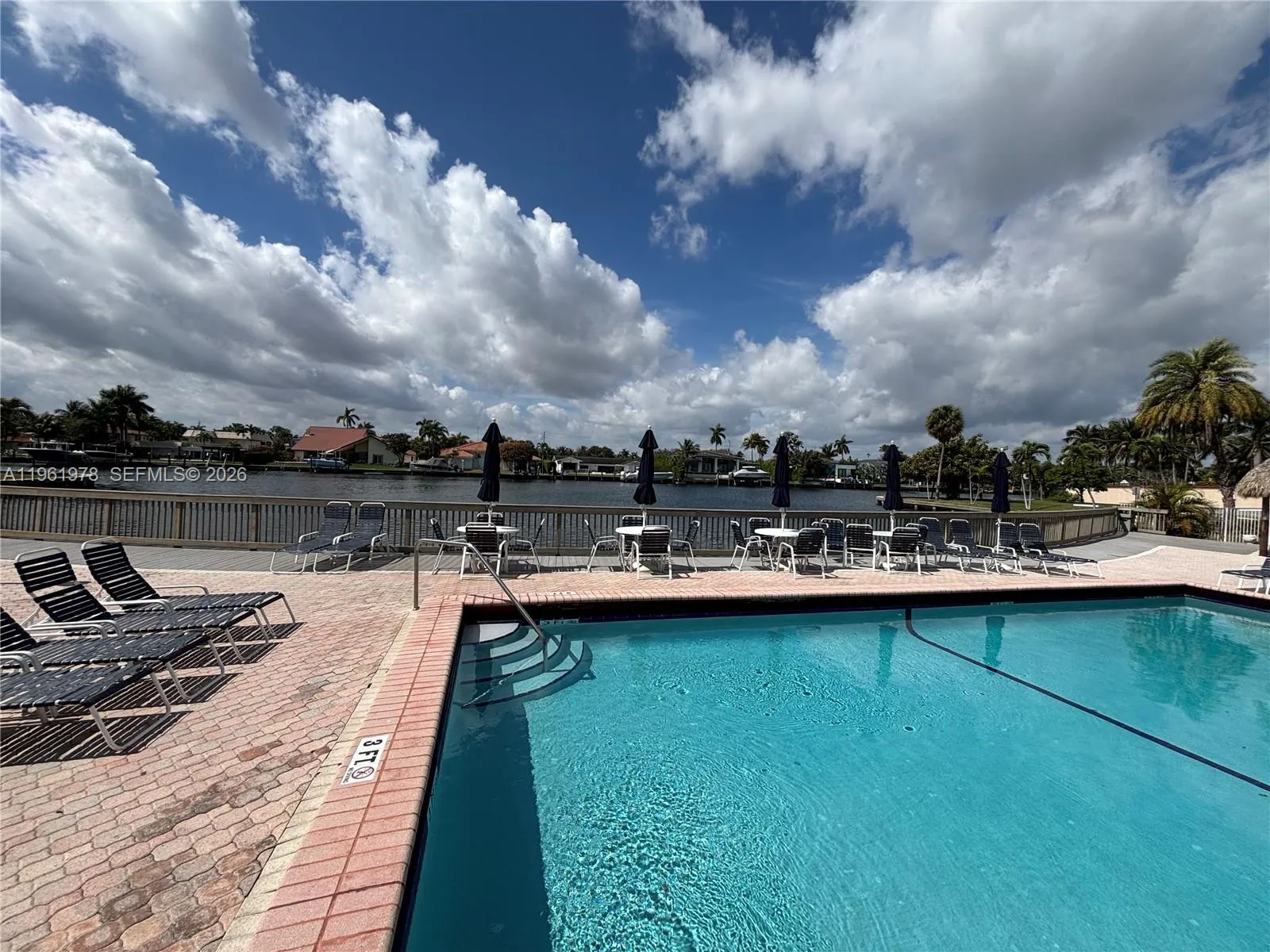 2001 Atlantic Shores Blvd # 409, Hallandale Beach FL 33009