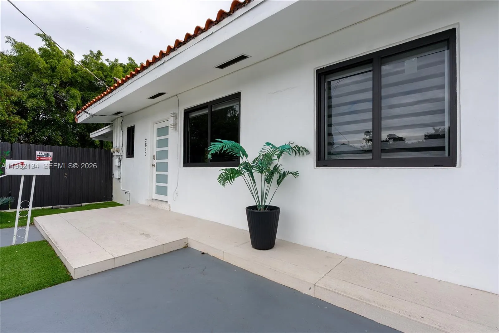 2840-2842 NW 13th St, Miami FL 33125