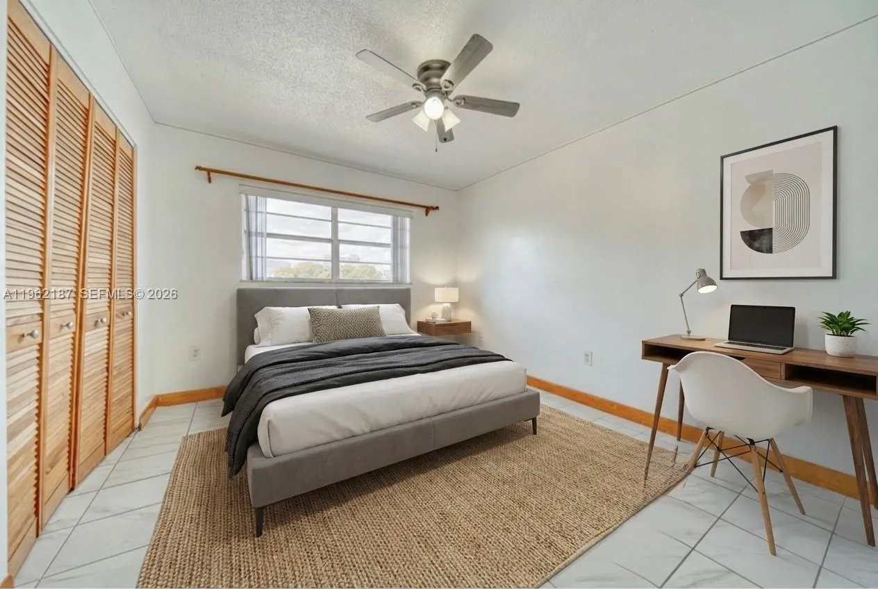 840 SW 105th Ave # 318, Miami FL 33174