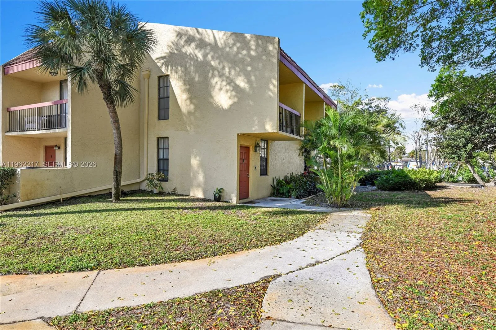 2 bedroom 2 bath for sale at 781 SE 1st Way # 79, Deerfield Beach FL 33441