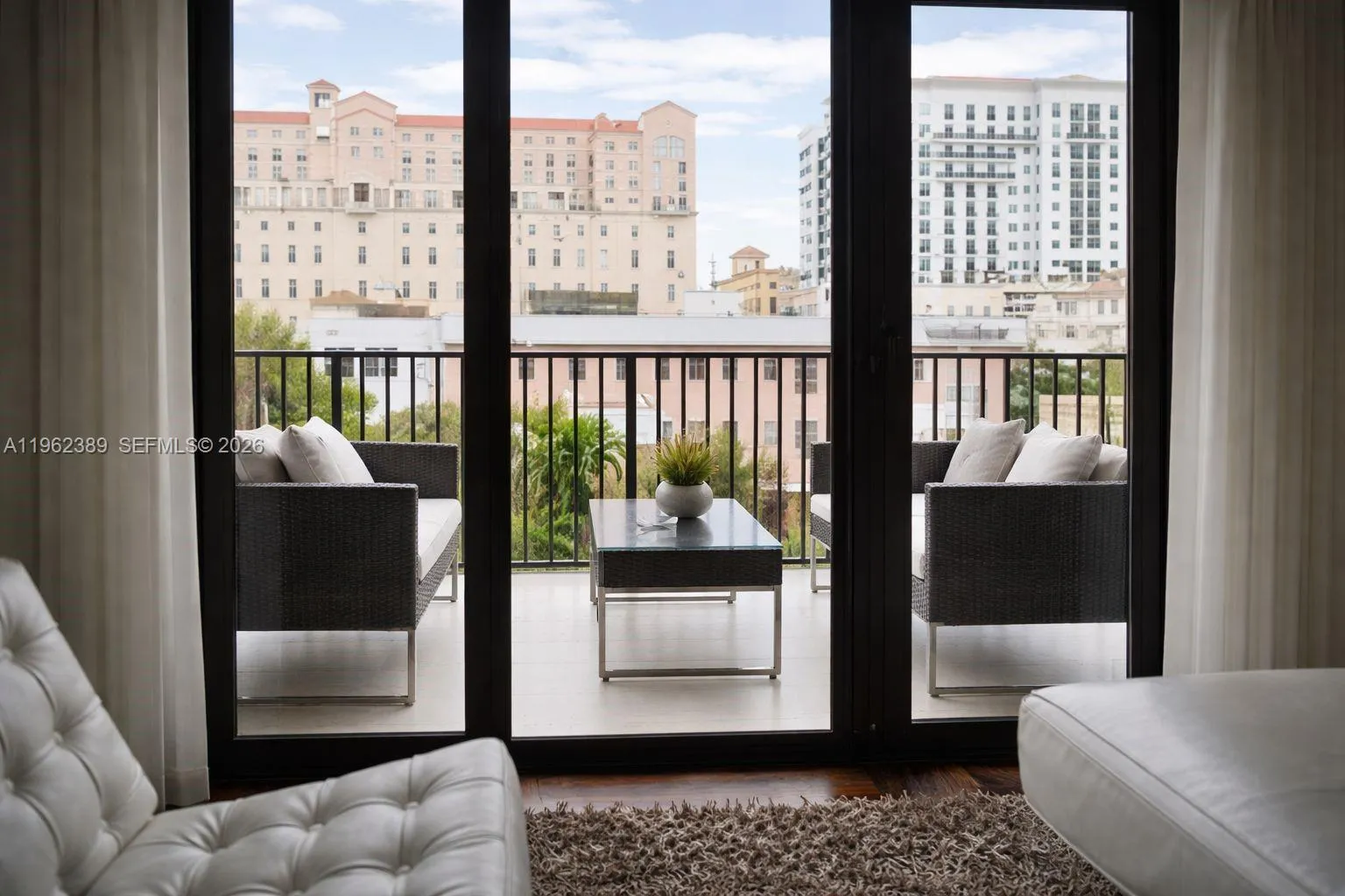 2 bedroom 2 bath for rent at 100 Andalusia Ave # 402, Coral Gables FL 33134