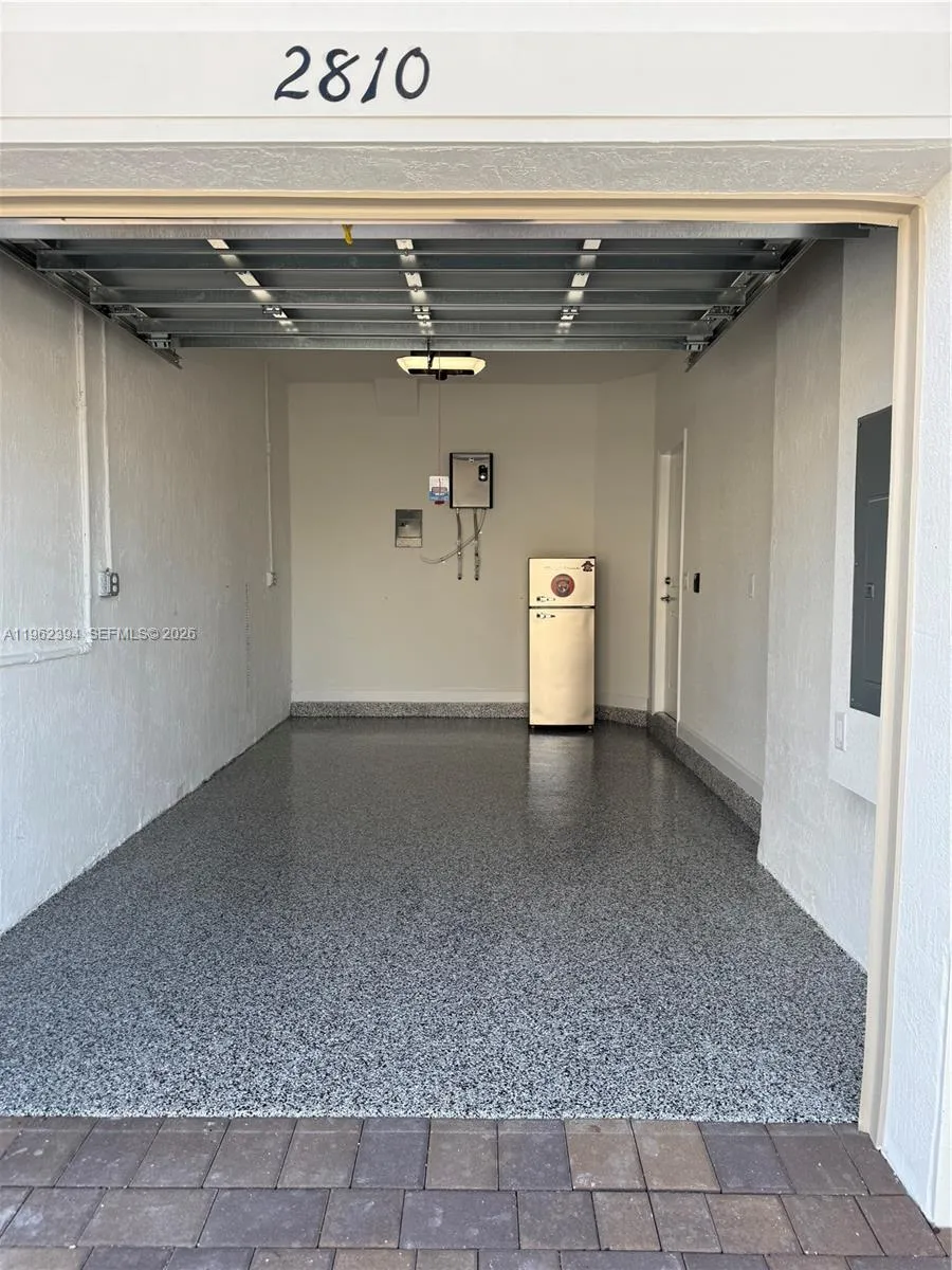 2810 SE 24th Ave, Homestead FL 33035