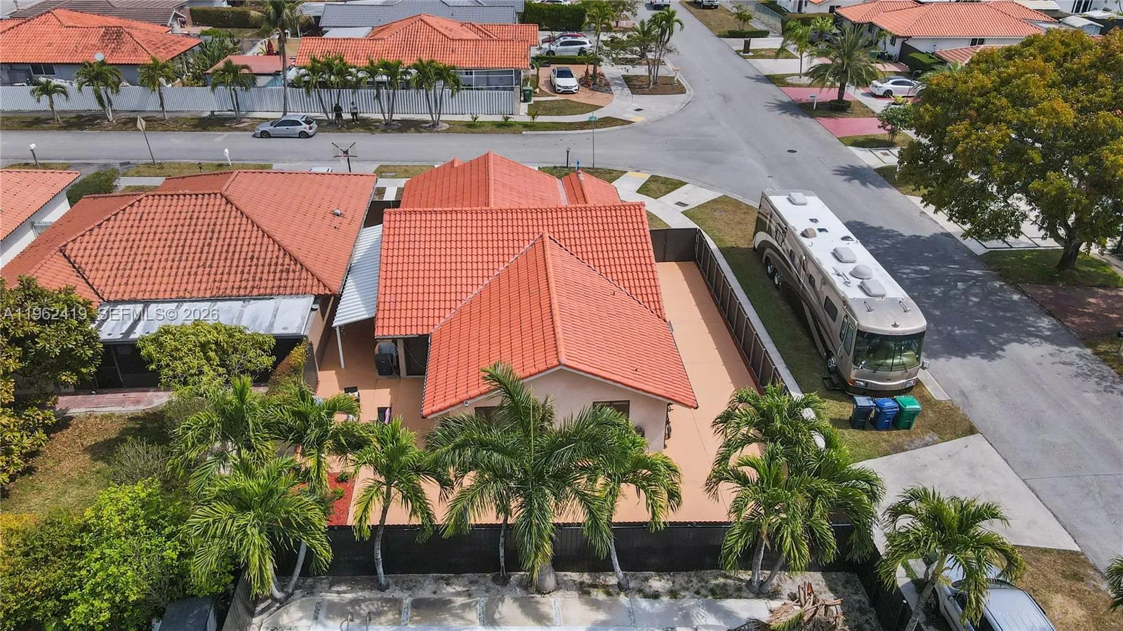 800 NW 133rd Ave, Miami FL 33182