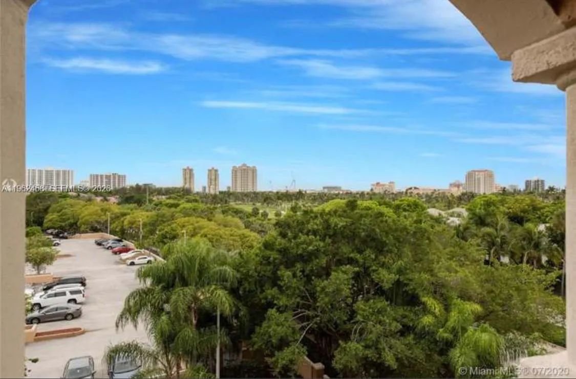 19999 E Country Club Dr # 1501, Aventura FL 33180