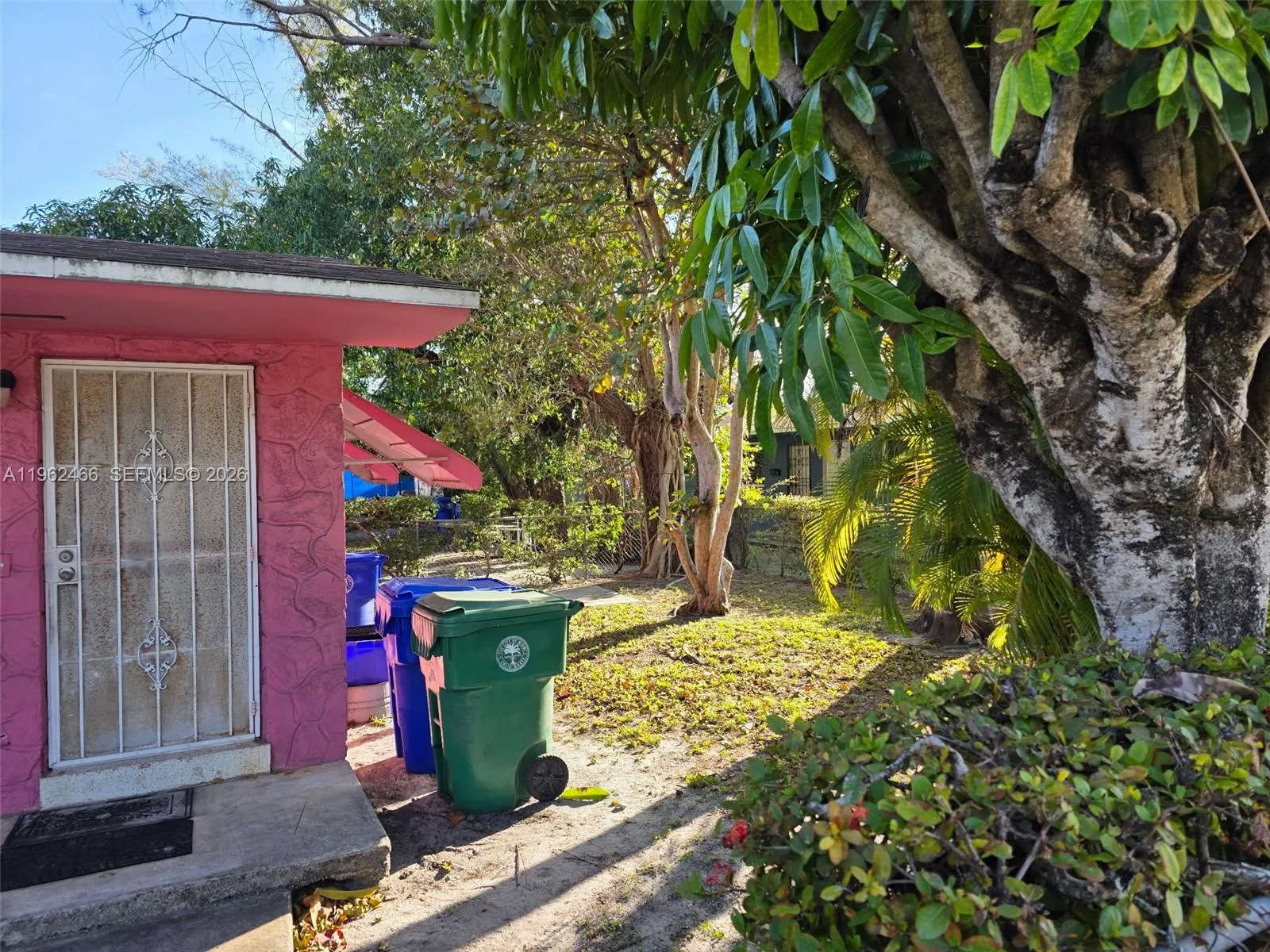 5132 NW 14th Ave, Miami FL 33142