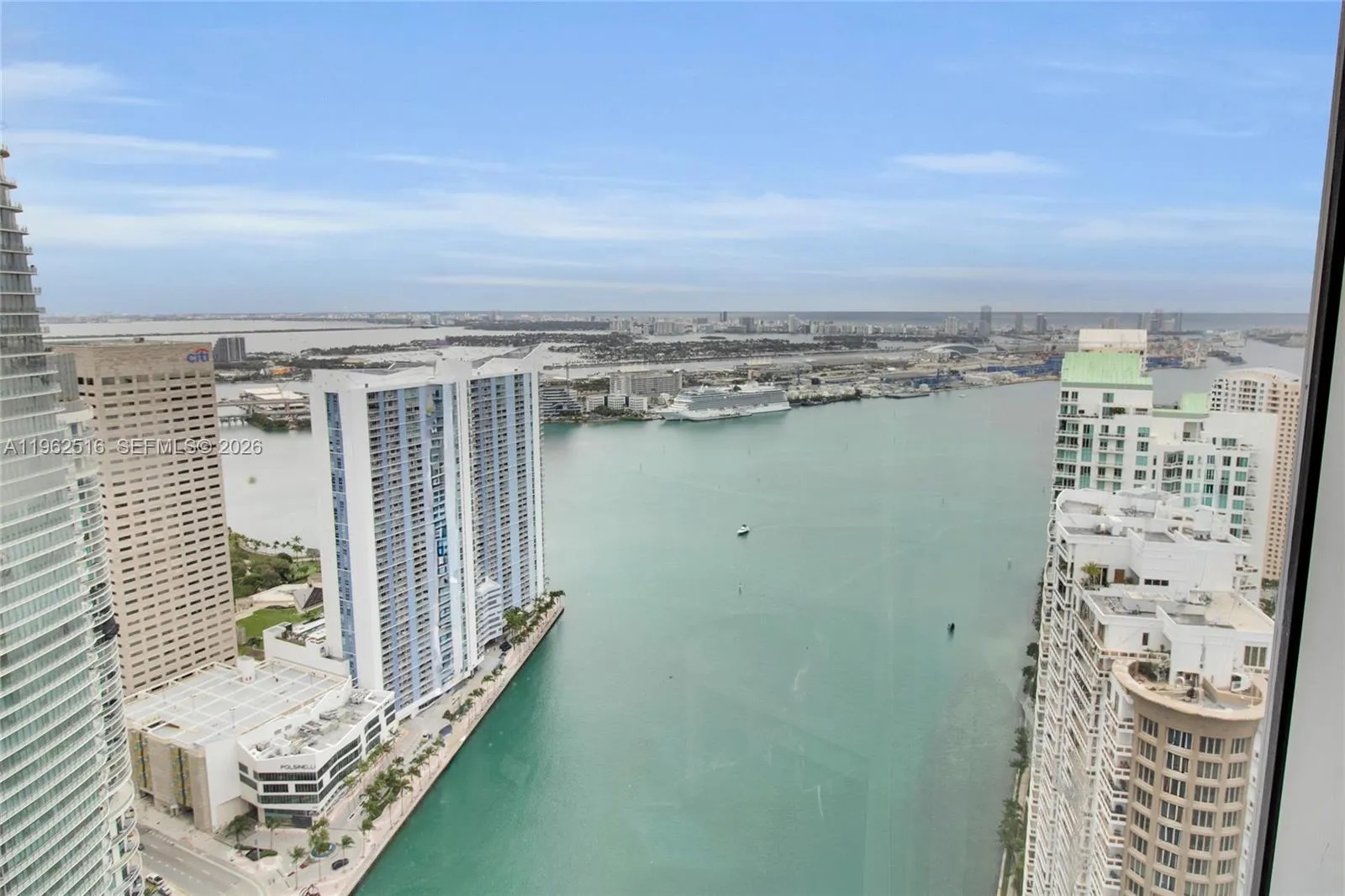 2 bedroom 2 bath for sale at 465 Brickell Ave # 5102, Miami FL 33131